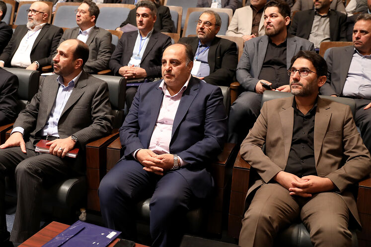  غلامرضا شاه‌کرمی، مدیرکل امور مجلس وزارت نفت