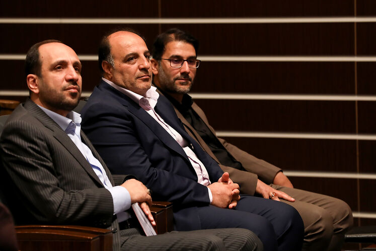  غلامرضا شاه‌کرمی، مدیرکل امور مجلس وزارت نفت