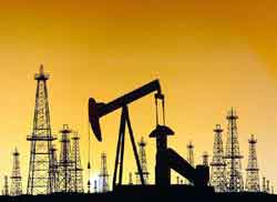 طرح توسعه میدان نفت و گاز «سلمان» تا پایان امسال به بهره برداری می رسد