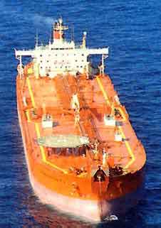 نخستین سفر دریایی کشتی نفتکش«ایران فاضل»انجام شد 