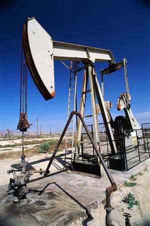 پرداخت بهره مالکانه صنعت نفت ایران را با دنیا هماهنگ می کند
