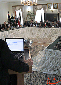 Tehran to Host IPI Talks Late May