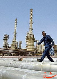 Insurgents In Iraq Blow Up Oil Well