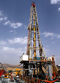 آغاز بهره‌برداری از میدان نفتی چهاربیشه در مناطق نفت‌خیز جنوب