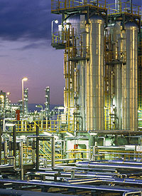 Kuwait Petroleum Invites New Bids for $12 Billion Oil Refinery
