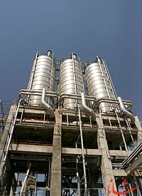 Iran Produces 67 Types of Petrochemical Products Shana