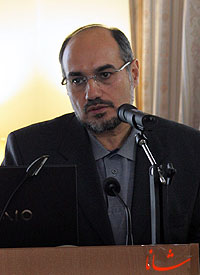 Iran, Malaysia Ink Golshan, Ferdowsi Fields Development Contract