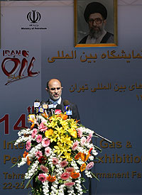 Minister: Iran Is to Improve Intl Ties