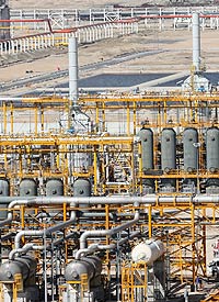 پایداری تولید و تعمیرات اساسی پالایشگاه ها اولویت های امسال صنعت گاز