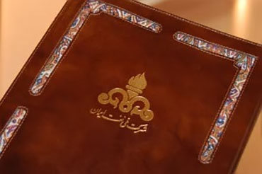 قرارداد فاز دوم توسعه میدان نفتی منصوری با یک شرکت ایرانی امضا شد