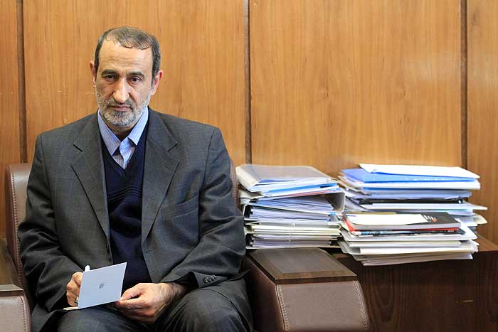 خطیبی: نفت خام ایران با قیمت های رسمی منطقه ای به فروش می رسد