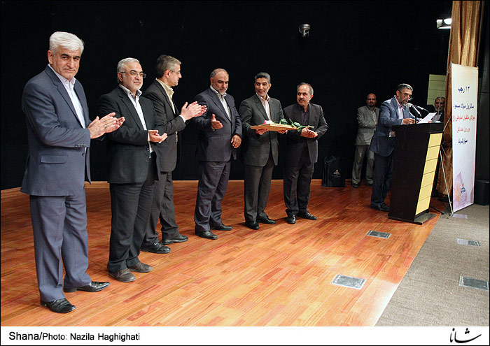 صنعت نفت از مددکاران و مددجویان حمایت می کند