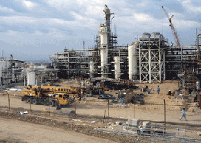 Azar Oil Field to Yield 30,000 bpd by March 20