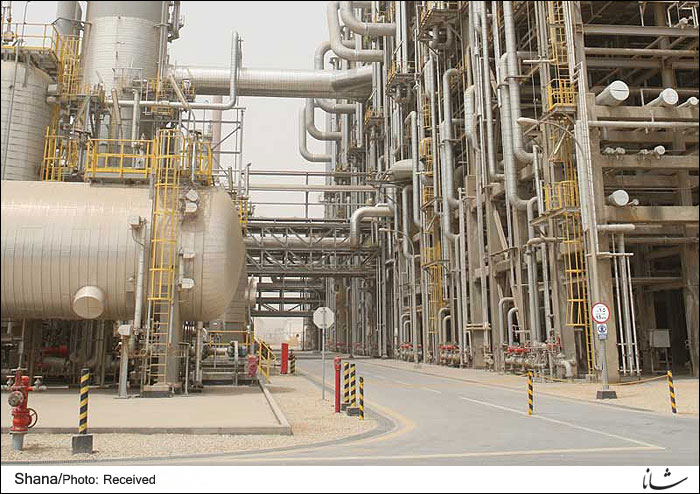 Petchem, Petroleum Trade Hit 90 Trillion Rials