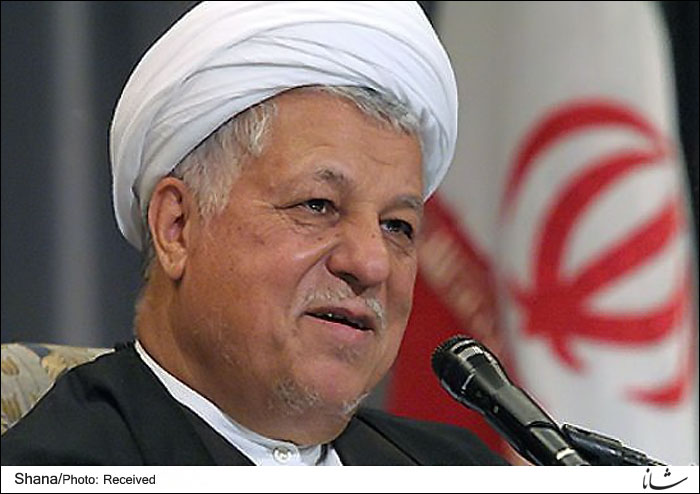 تولید وتجارت دو مقوله مهم رونق اقتصاد است