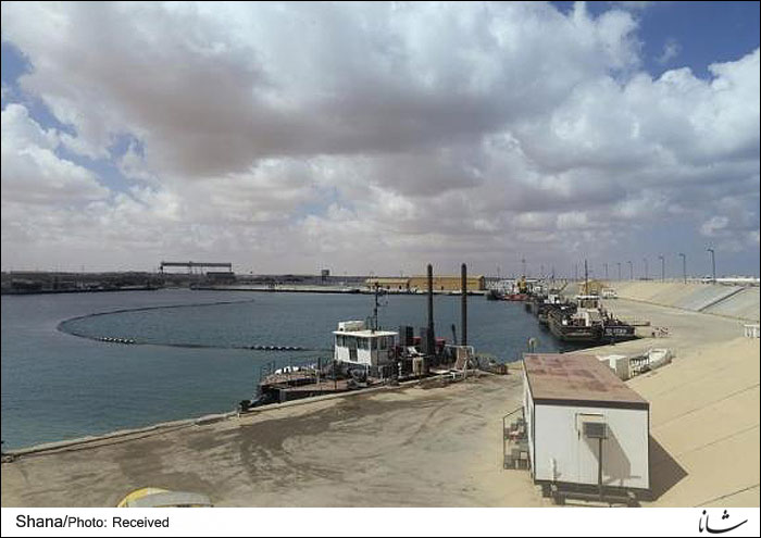 تولید نفت لیبی به 700 هزار بشکه کاهش یافت