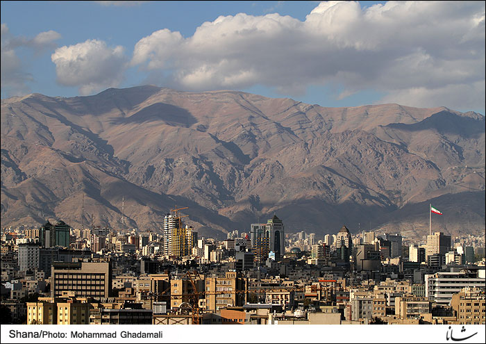 هوای تهران در شرائط سالم قرار دارد