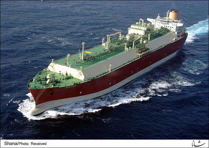 ارسال نخستین محموله ال ان جی قطر با کشتی کیومکس به دوبی