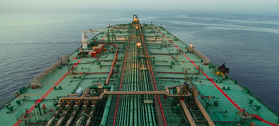نگاهی به پایانه نفتی شناور خلیج فارس در روز ملی خلیج فارس