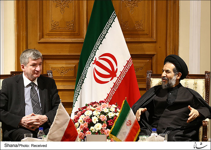 Czech, Iran Eye Expansion of Energy Ties