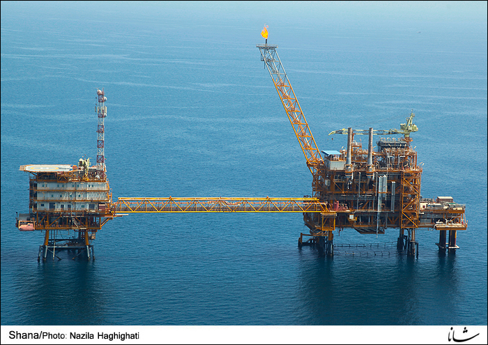 روش‌های ازدیاد برداشت از میدان‌های نفتی دریایی بررسی شد