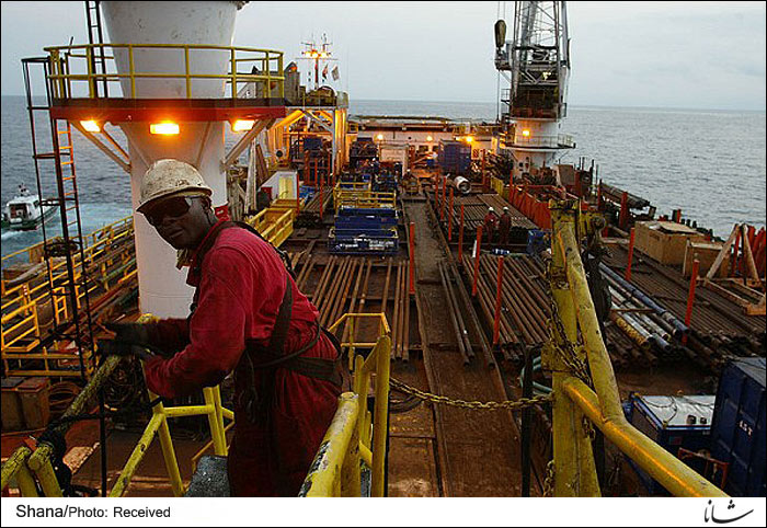 تولید نفت توتال در آنگولا به 2 میلیارد بشکه رسید