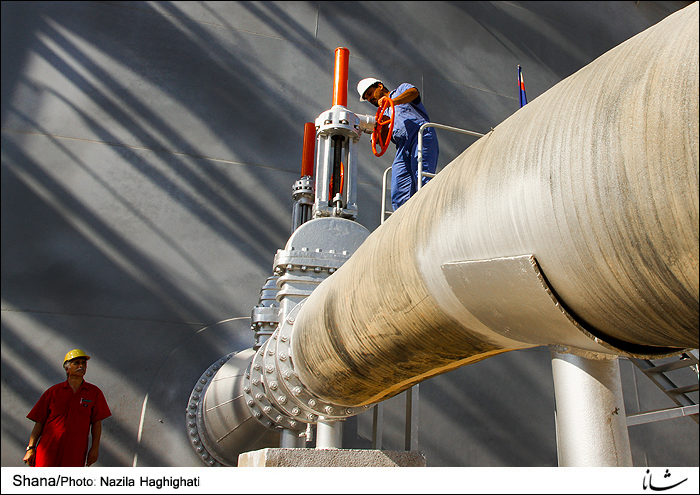 ایران شریکی قدرتمند با مزیت نفت و معدن برای سرمایه‌گذاران خارجی است