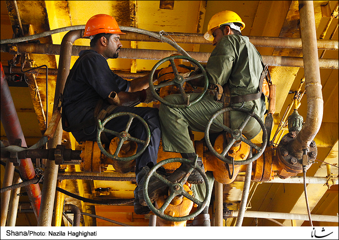 ثبت رکوردی جدید در تعمیر چاههای نفتی خلیج فارس