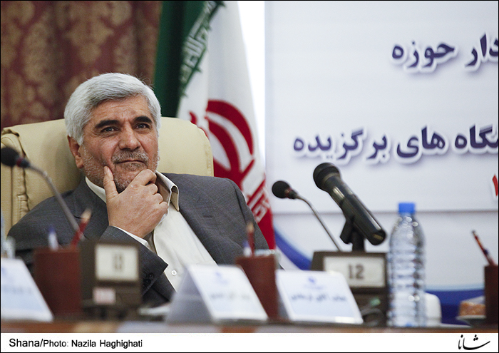 جلوگیری از خام فروشی با ارتقای دانش فنی صنایع پایین دست