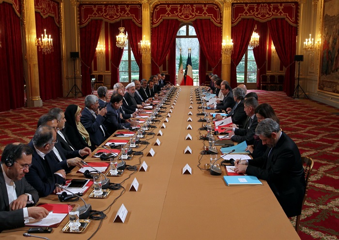 تهران و پاریس خواهان گشودن فصل تازه ای در روابط اقتصادی هستند