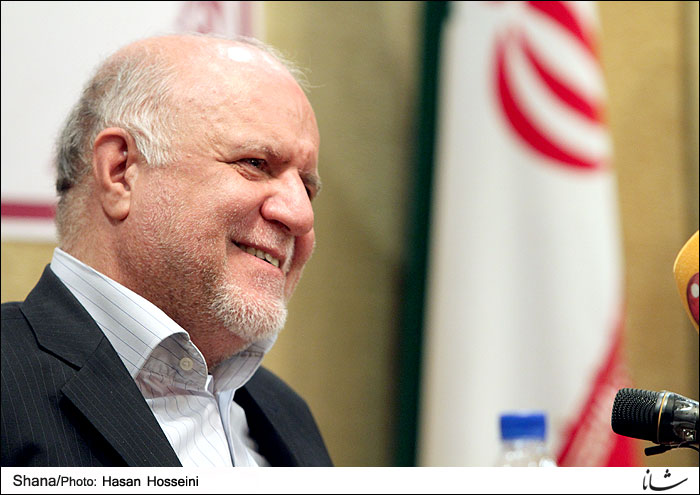 مشتریان نفتی ایران آماده پرداخت بدهیهای نفتی خود هستند