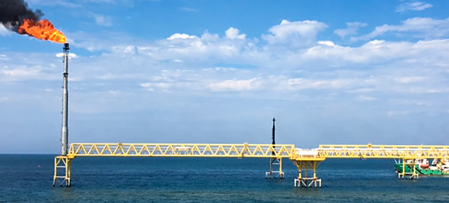 تاسیسات نفتی در خلیج مکزیک