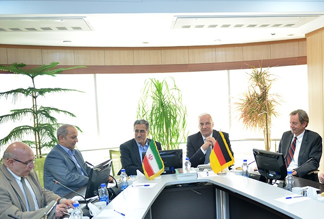 توسعه همکاریهای ایران و آلمان در بخش انرژیهای تجدیدپذیر