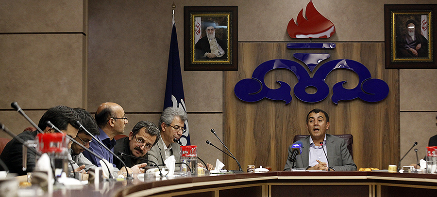 نشست خبری مدیر بازرگانی شرکت ملی پخش فرآورده های نفتی ایران
