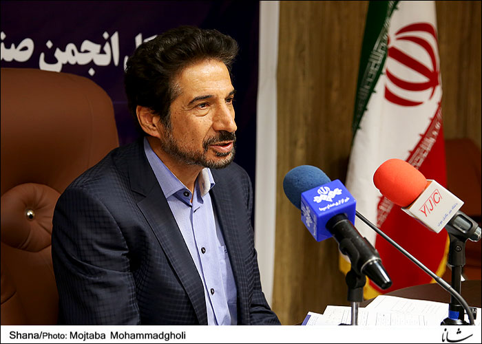 تعامل دانشگاه و صنعت پتروشیمی در تجمیع فعالیتهای بازرگانی