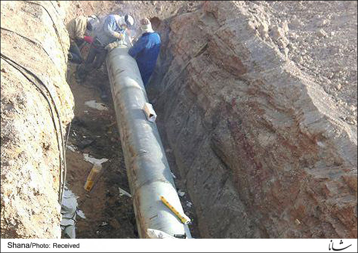 عملیات تعویض پوشش خط لوله نفت شهر - کرمانشاه اجرا شد