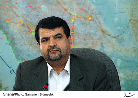 ایران روزانه ۶۵ هزار بشکه نفت از میدان آذر برداشت می کند