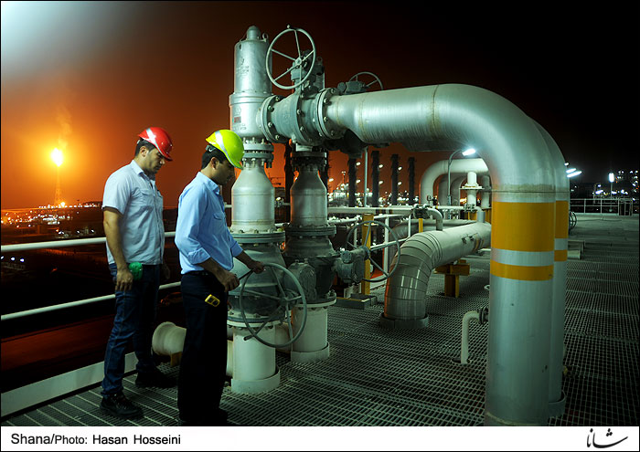 قدردانی وزیر نفت از تلاش کارکنان مجتمع گاز پارس جنوبی