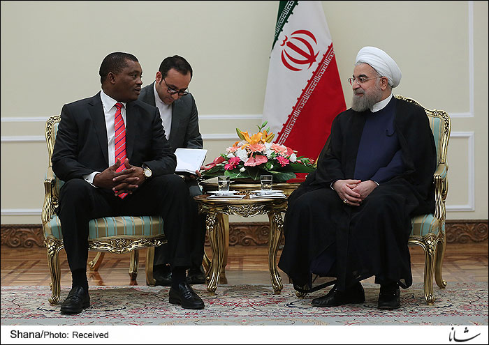 Rouhani: Tehran-Nairobi Cooperation to Expand