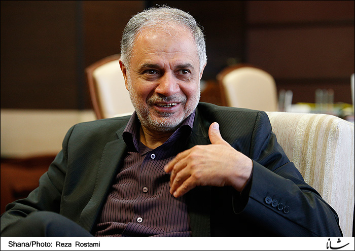 تولید روزانه نفت ایران تا پایان فروردین به 4 میلیون بشکه می‎رسد