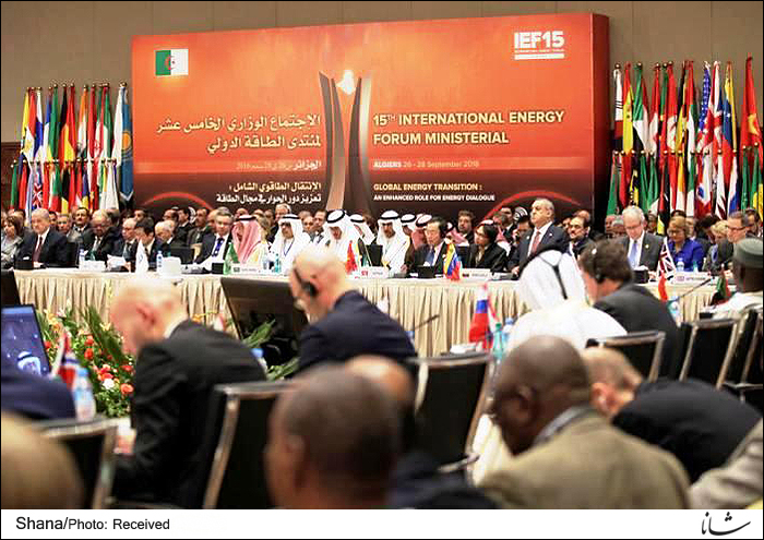 پیش بینی کاهش قیمت نفت در صورت شکست مذاکرات الجزایر