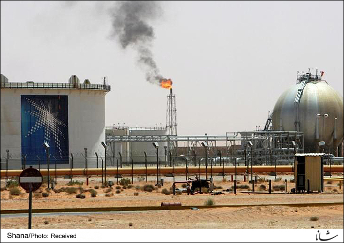 آتش سوزی در تاسیسات نفتی شرکت سعودی آرامکو عربستان