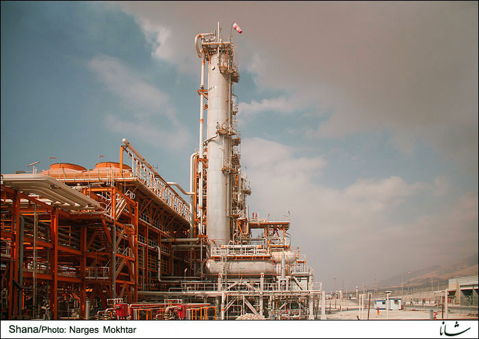 صنعت نفت ایران سال موفقی را پشت سرگذاشت
