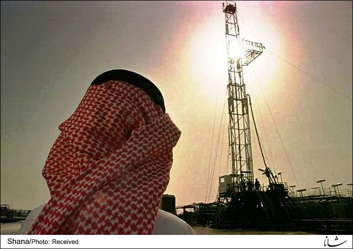کاهش صادرات نفت عربستان در پی اجرای توافق اوپک