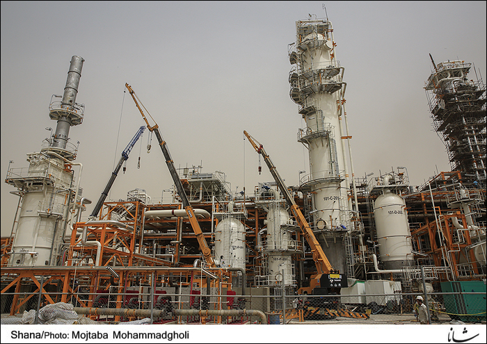 افتتاح همزمان 6 فاز پارس جنوبی رویدادی تاریخی برای صنعت نفت ایران است