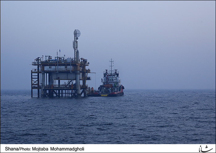 مسیر سرمایه گذاری در پروژه‌های نفت فلات قاره ایران هموار شد