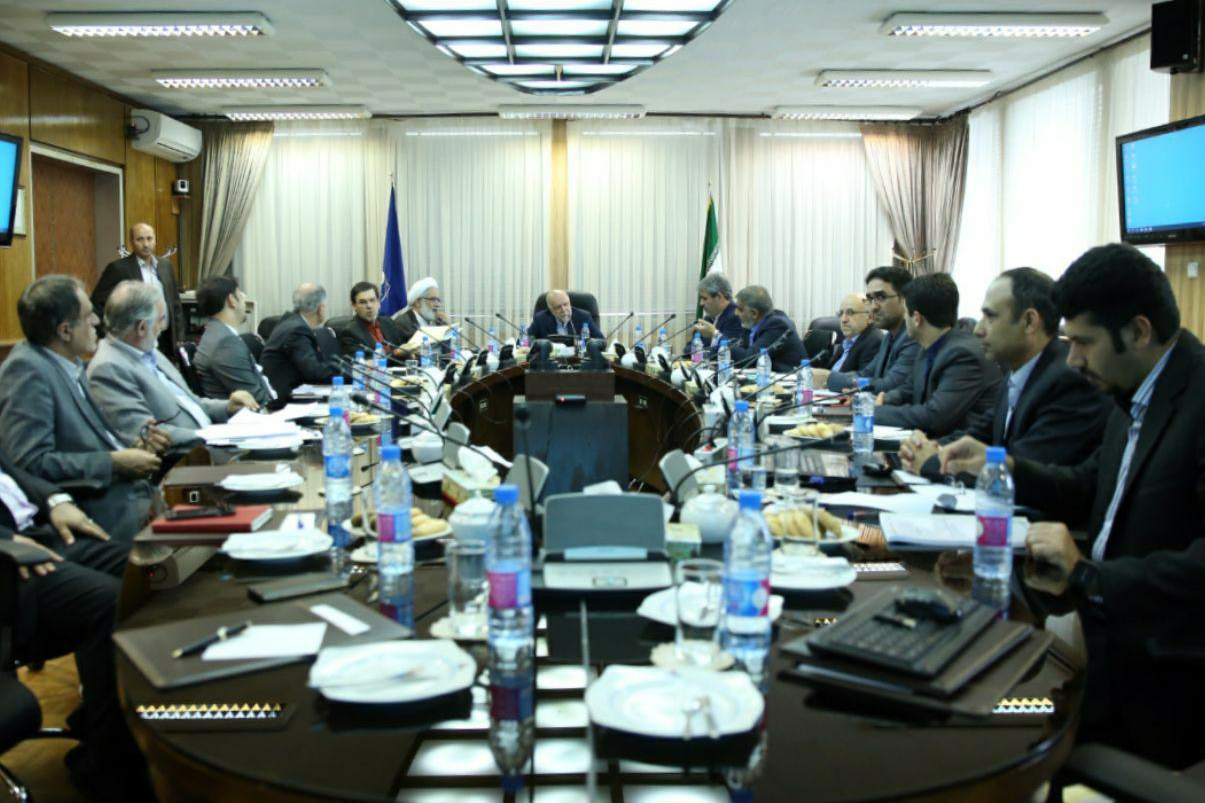 هفتمین نشست هیئت عالی نظارت بر منابع نفتی برگزار شد
