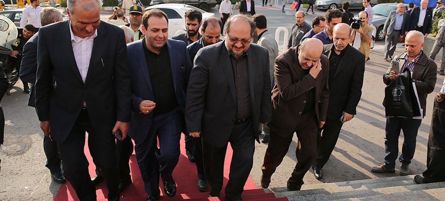 بازدید وزیر صنعت معدن و تجارت از  یازدهمین نمایشگاه بین المللی ایران پلاست