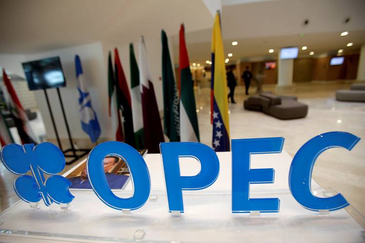 کامیابی اوپک در مأموریت کاهش ذخیره‌سازی جهانی نفت