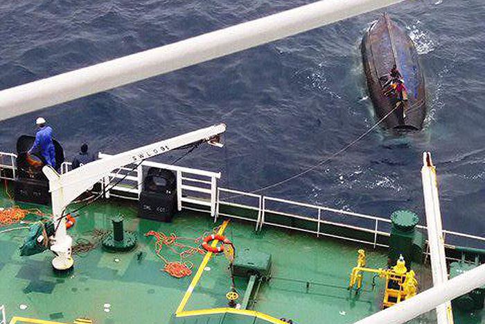 نفتکش ایرانی 5 ماهیگیر سریلانکایی را نجات داد